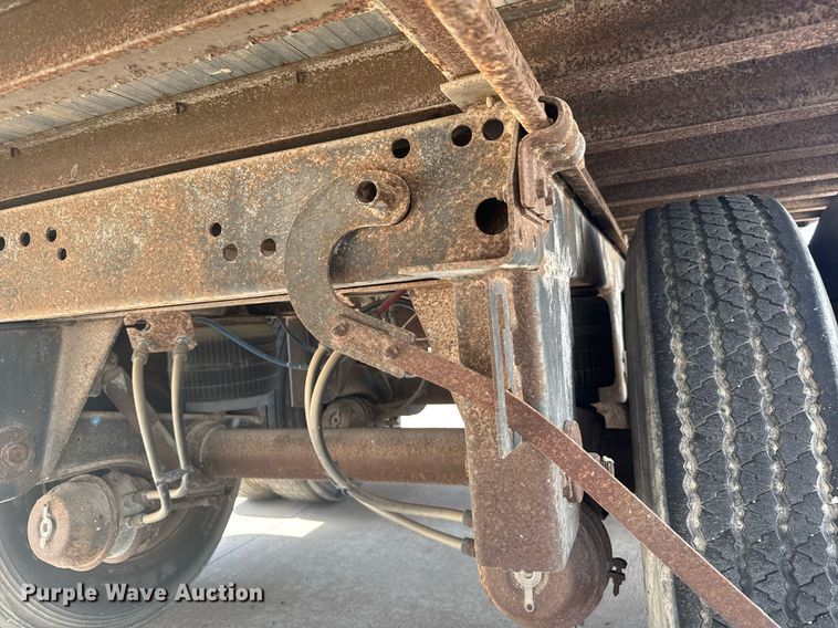 image for item EG6351 2002 Great Dane 7411TP-SA dry van trailer