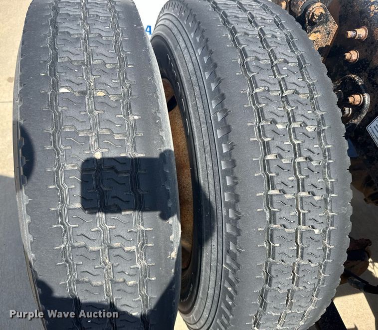 image for item EG6352 2007 Freightliner Century Class semi truck