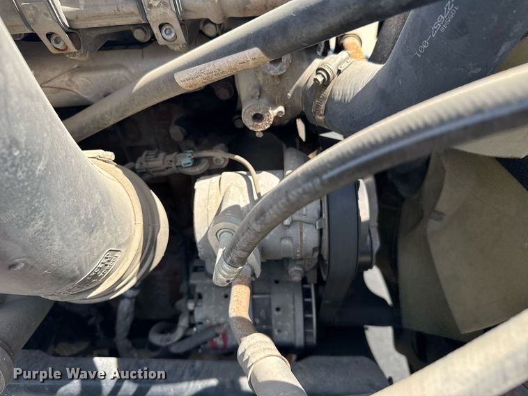 image for item EG6354 2014 Freightliner Cascadia semi truck