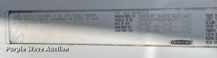 image for item EG6354 2014 Freightliner Cascadia semi truck