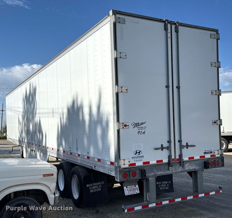 image for item EG6379 2016 Hyundai VI2530152-AJS dry van trailer