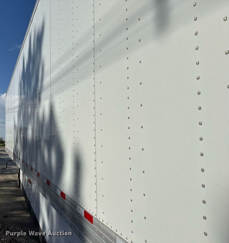 image for item EG6379 2016 Hyundai VI2530152-AJS dry van trailer