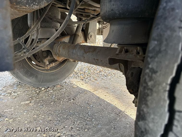 image for item EG6379 2016 Hyundai VI2530152-AJS dry van trailer