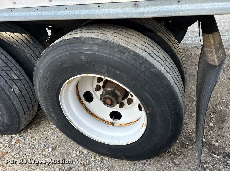 image for item EG6379 2016 Hyundai VI2530152-AJS dry van trailer