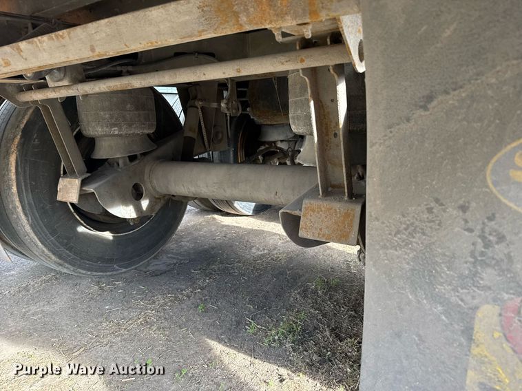 image for item EG6381 2016 Hyundai VI2530152-AJS dry van trailer