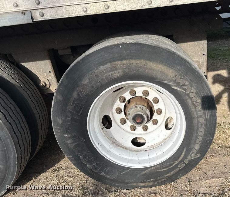 image for item EG6381 2016 Hyundai VI2530152-AJS dry van trailer