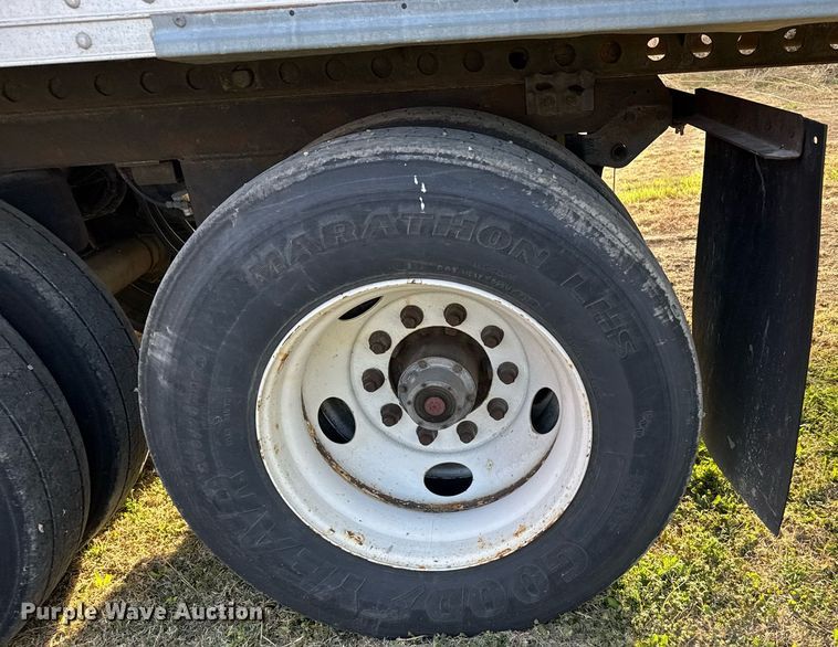 image for item EG6382 2016 Hyundai VI2530152-AJS dry van trailer