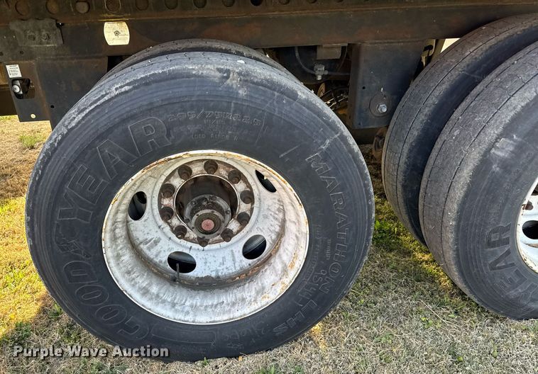 image for item EG6382 2016 Hyundai VI2530152-AJS dry van trailer