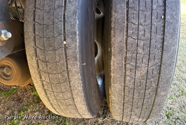 image for item EG6382 2016 Hyundai VI2530152-AJS dry van trailer