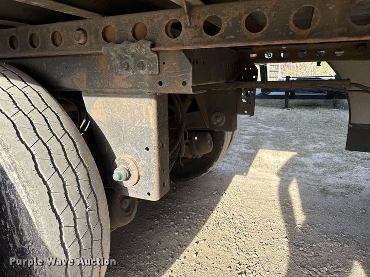 image for item EG6383 2016 Hyundai VI2530152-AJS dry van trailer