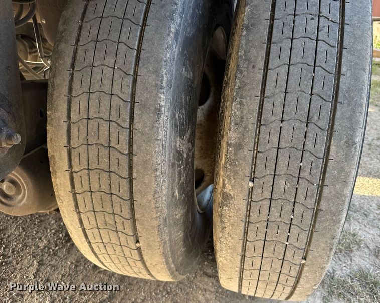 image for item EG6383 2016 Hyundai VI2530152-AJS dry van trailer