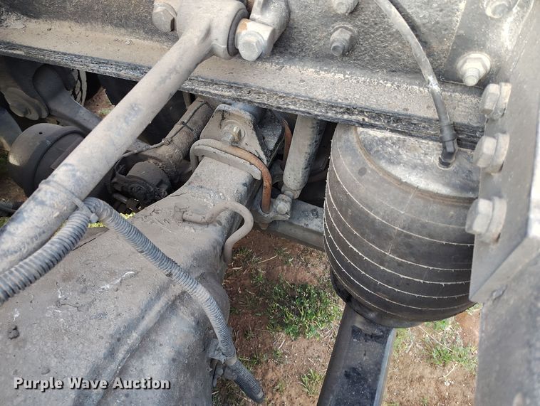 image for item EH0209 2007 Kenworth T800 semi truck