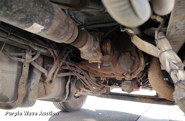 image for item EH0275 2011 Freightliner Business Class M2 flatbed truck