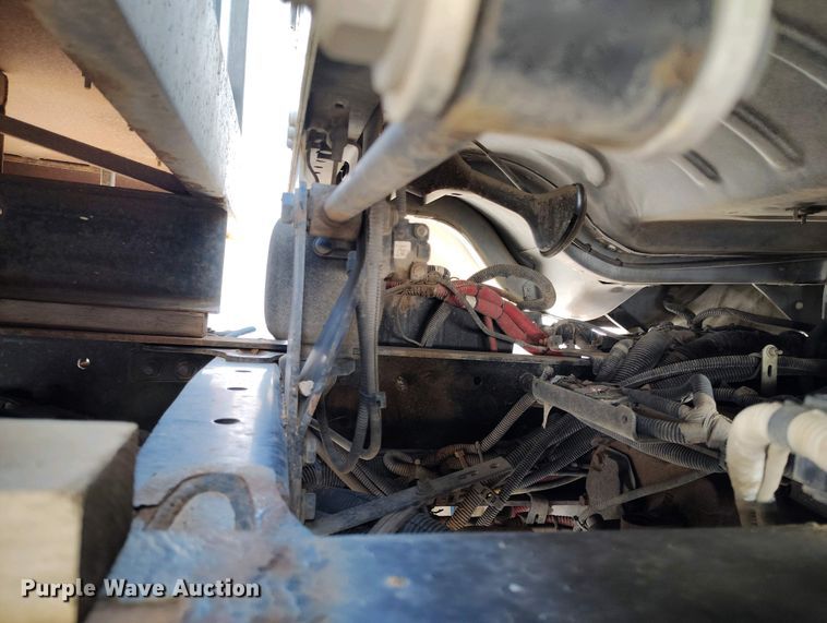 image for item EH0275 2011 Freightliner Business Class M2 flatbed truck