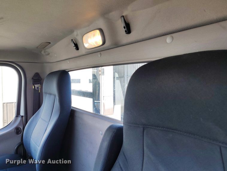 image for item EH0275 2011 Freightliner Business Class M2 flatbed truck