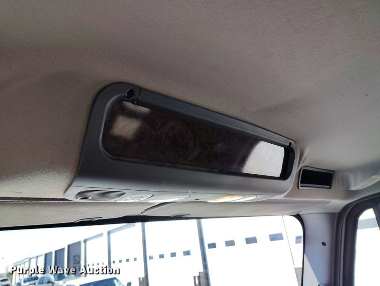 image for item EH0275 2011 Freightliner Business Class M2 flatbed truck