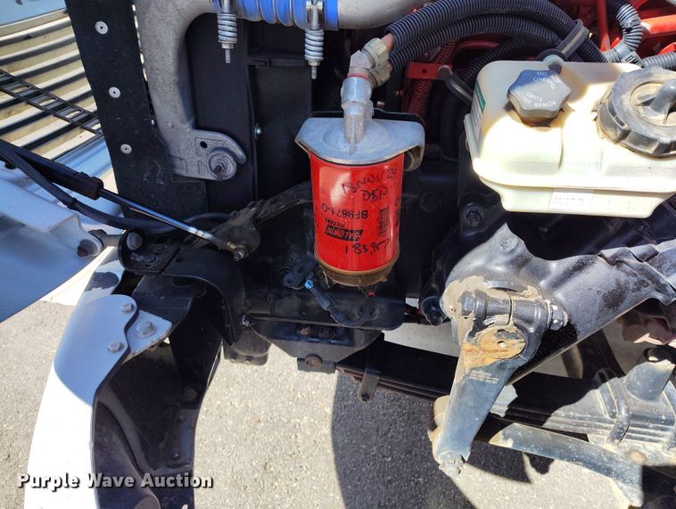 image for item EH0275 2011 Freightliner Business Class M2 flatbed truck