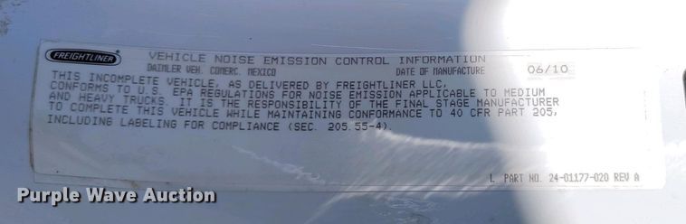 image for item EH0275 2011 Freightliner Business Class M2 flatbed truck