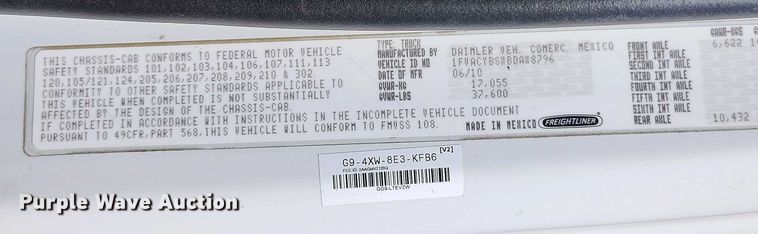 image for item EH0275 2011 Freightliner Business Class M2 flatbed truck