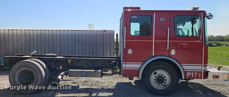 image for item EI8951 2006 HME 4465 900 cab and chassis