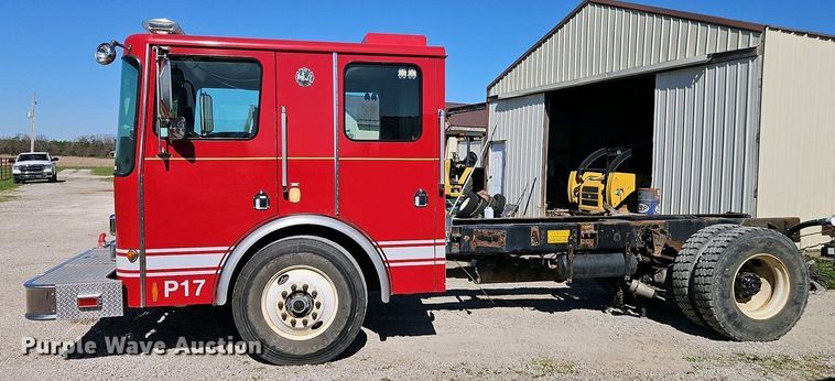 image for item EI8951 2006 HME 4465 900 cab and chassis