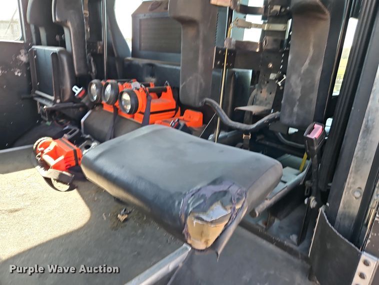 image for item EI8951 2006 HME 4465 900 cab and chassis