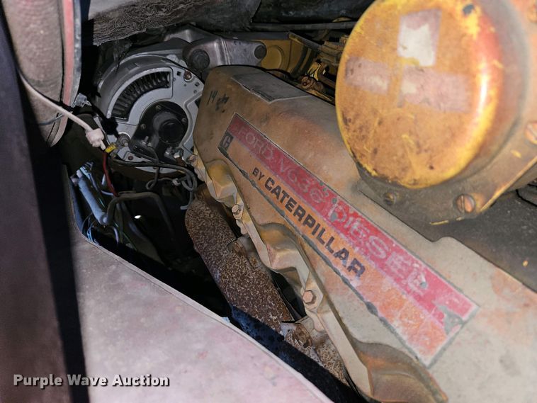 image for item EI8958 1980 Ford 8000 Custom Cab truck cab and chassis