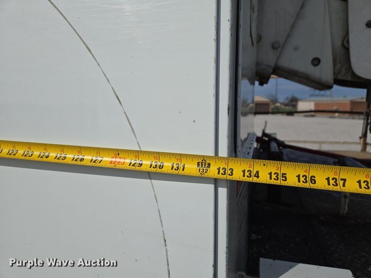 image for item EJ7421 2007 Freightliner Business Class M2 bucket truck