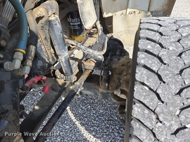 image for item EJ7421 2007 Freightliner Business Class M2 bucket truck