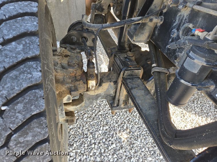 image for item EJ7421 2007 Freightliner Business Class M2 bucket truck