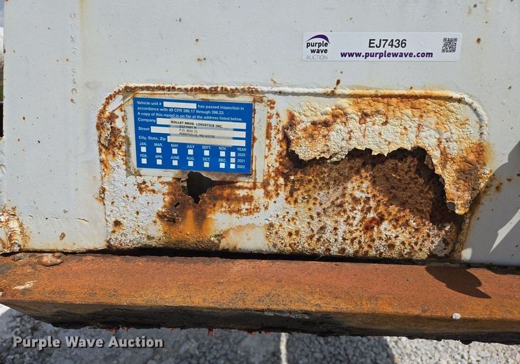 image for item EJ7436 1976 Fruehauf pneumatic dry bulk trailer