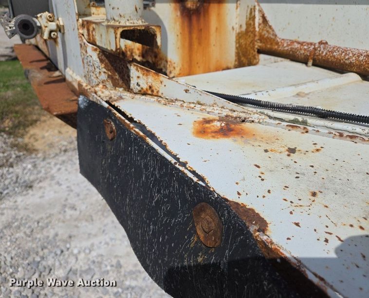 image for item EJ7436 1976 Fruehauf pneumatic dry bulk trailer