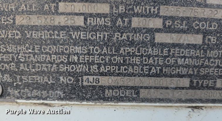 image for item EJ7437 1999 Fruehauf pneumatic dry bulk trailer