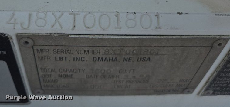 image for item EJ7437 1999 Fruehauf pneumatic dry bulk trailer