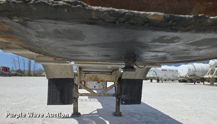 image for item EJ7438 1985 Brenner tank trailer