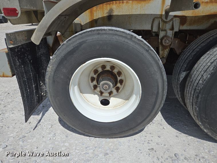 image for item EJ7438 1985 Brenner tank trailer