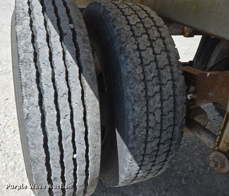 image for item EJ7438 1985 Brenner tank trailer