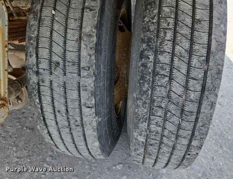 image for item EJ7438 1985 Brenner tank trailer