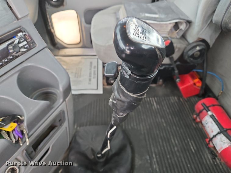 image for item EJ7439 2007 Freightliner semi truck