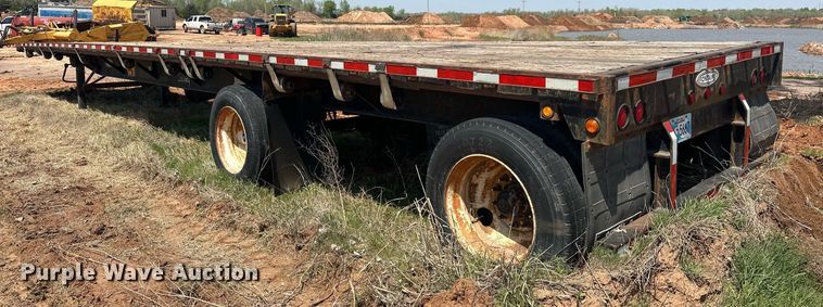 image for item EJ8629 2004 Fontaine FTW-5-8048WSAW flatbed trailer