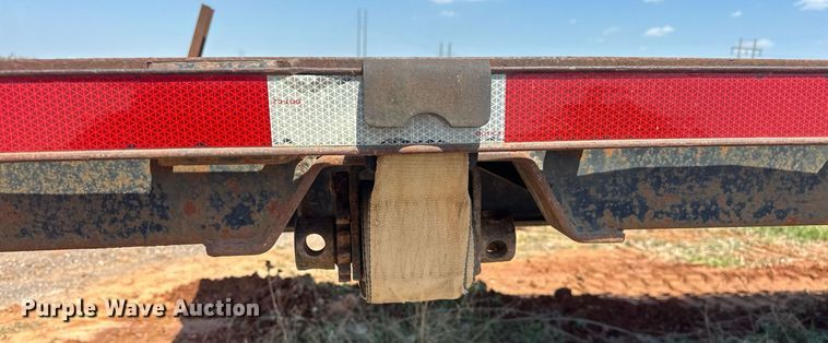 image for item EJ8629 2004 Fontaine FTW-5-8048WSAW flatbed trailer