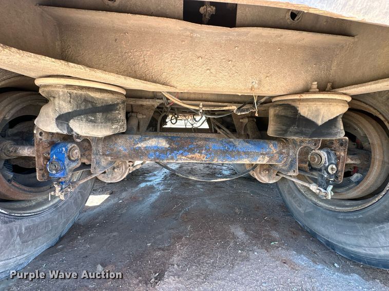 image for item EJ8630 1998 Vantage T-96-SS end dump trailer