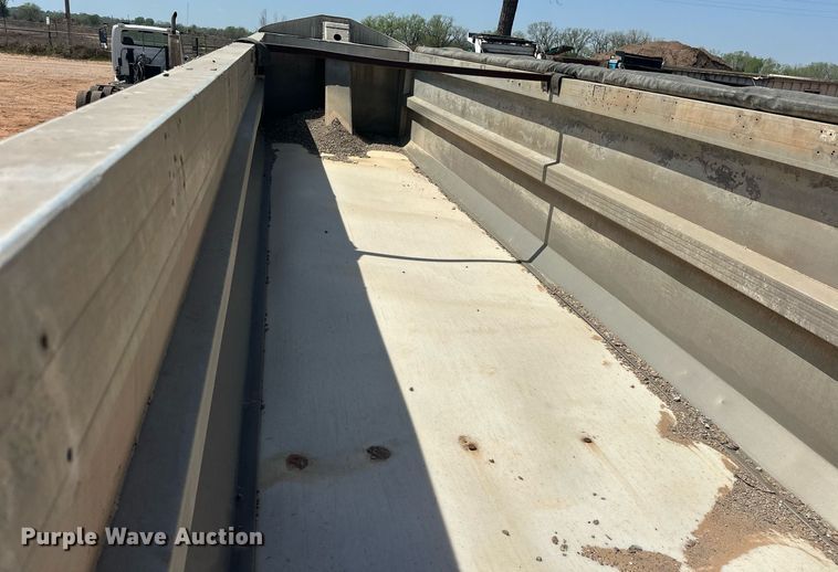 image for item EJ8630 1998 Vantage T-96-SS end dump trailer