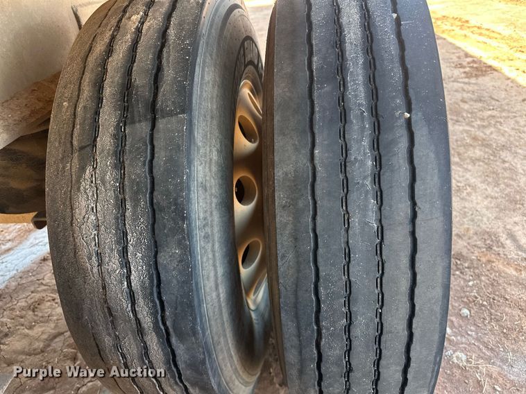 image for item EJ8630 1998 Vantage T-96-SS end dump trailer