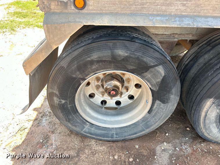 image for item EJ8630 1998 Vantage T-96-SS end dump trailer