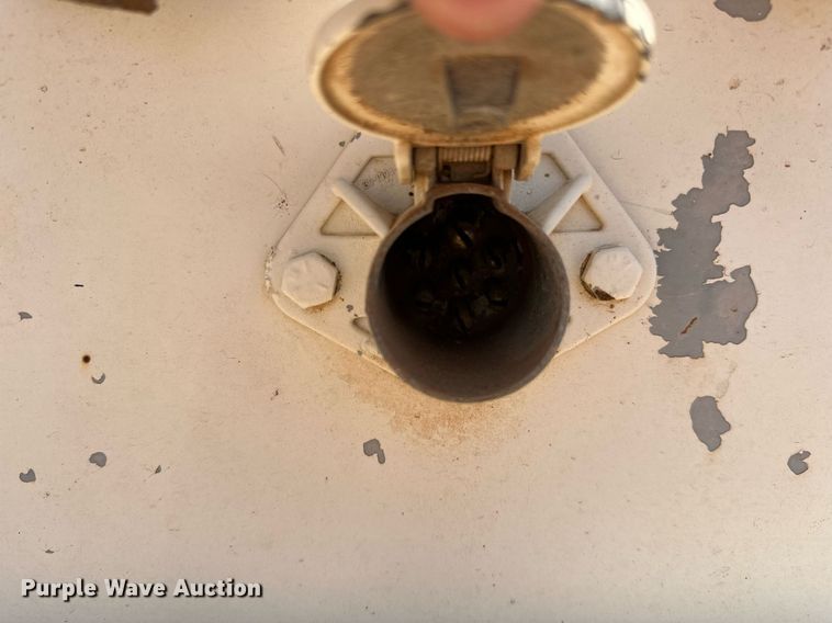 image for item EJ8634 1999 Corn Belt  S-4202 bottom dump trailer