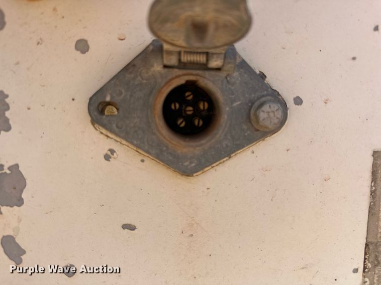 image for item EJ8634 1999 Corn Belt  S-4202 bottom dump trailer