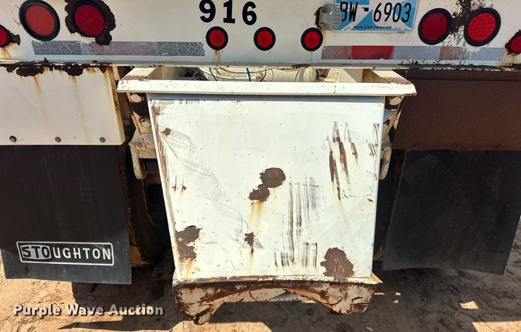 image for item EJ8634 1999 Corn Belt  S-4202 bottom dump trailer