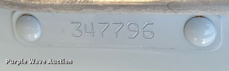 image for item EJ8661 2013 Kenworth T660 semi truck