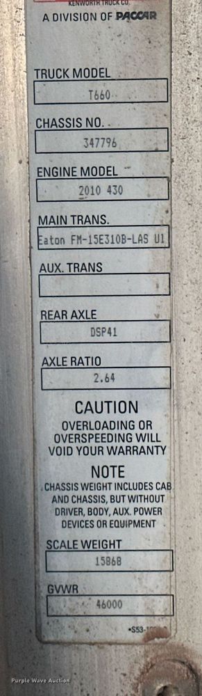 image for item EJ8661 2013 Kenworth T660 semi truck